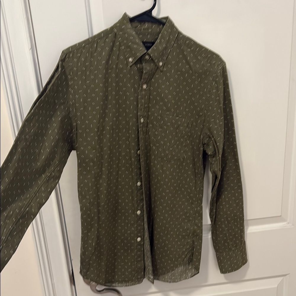 J. Crew Green Casual Button Down Shirt with Subtle Pattern
